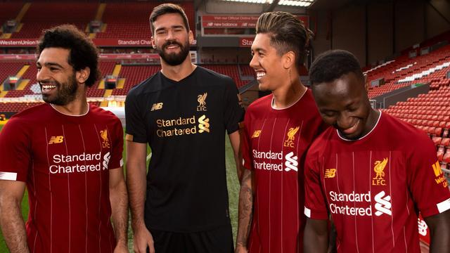 Liverpool telah memperlihatkan dan memamerkan Jersey terbaru dari klub mereka yang akan digunakan pada musim 2019 - 2020